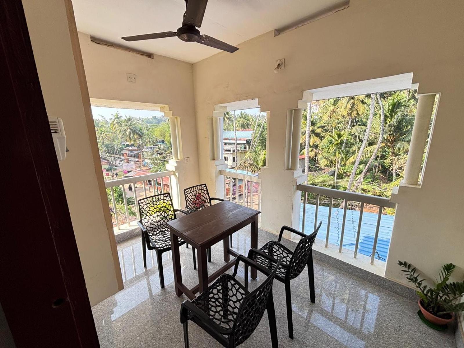 Akshay Beach Resort Varkala Buitenkant foto